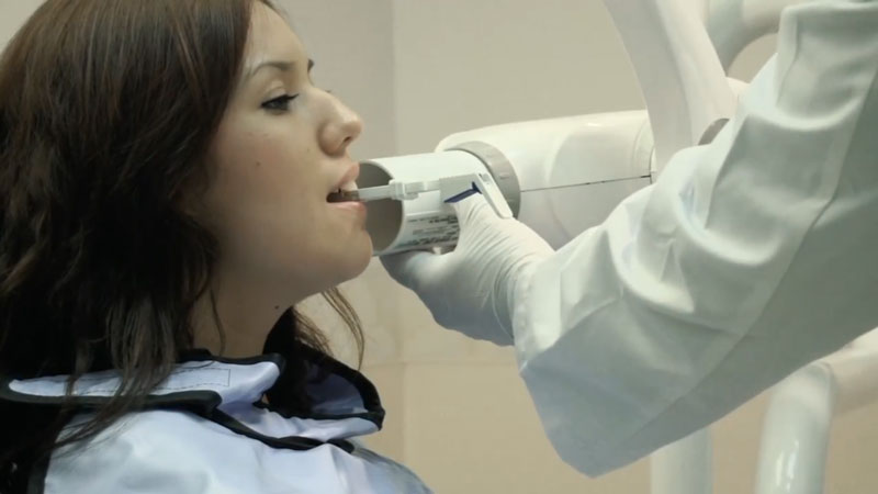 Diş Problemlerinde Çekilen Röntgen Anne Adayları İçin Zararlı mı?